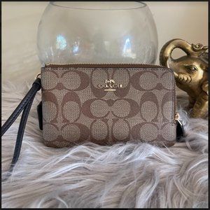 NWT Coach Double Corner Zip Wristlet In Signature Canvas